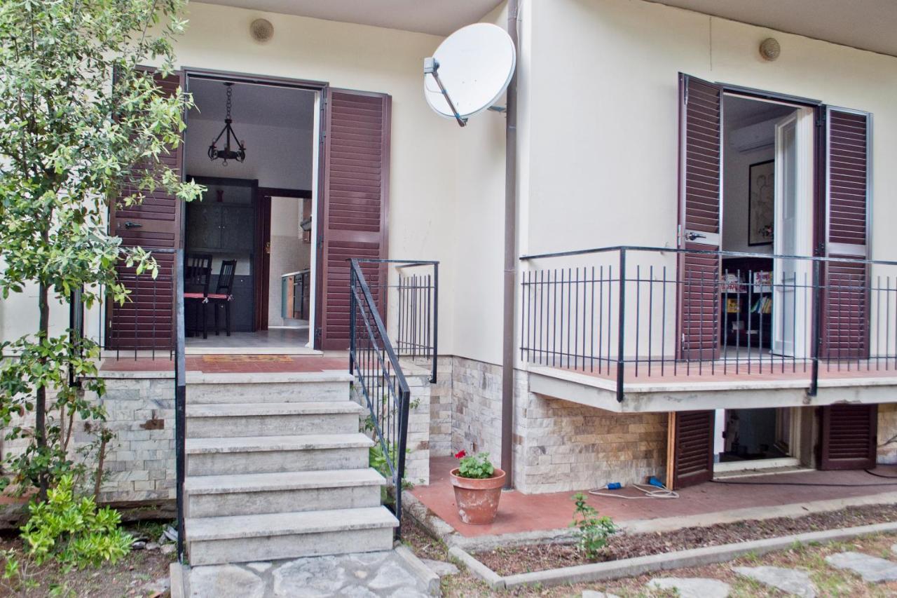 Cedro Del Libano Apartment Castiglioncello Bagian luar foto