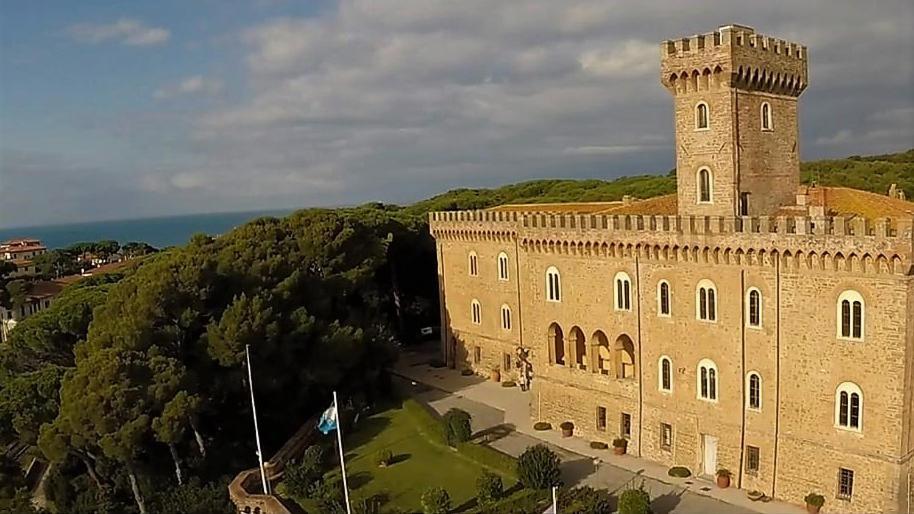 Cedro Del Libano Apartment Castiglioncello Bagian luar foto